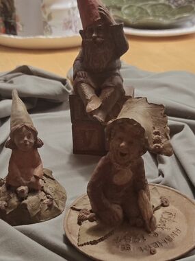 Tom Clark Figurines